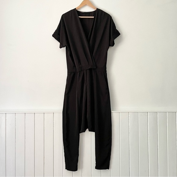 Zara Basic Black Plunge Neck Ankle Zip Harem Jumpsuit Size S - Picture 2 of 15